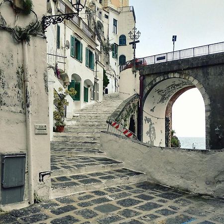 Appartamento Lo scorcio del Borgo Atrani Esterno foto