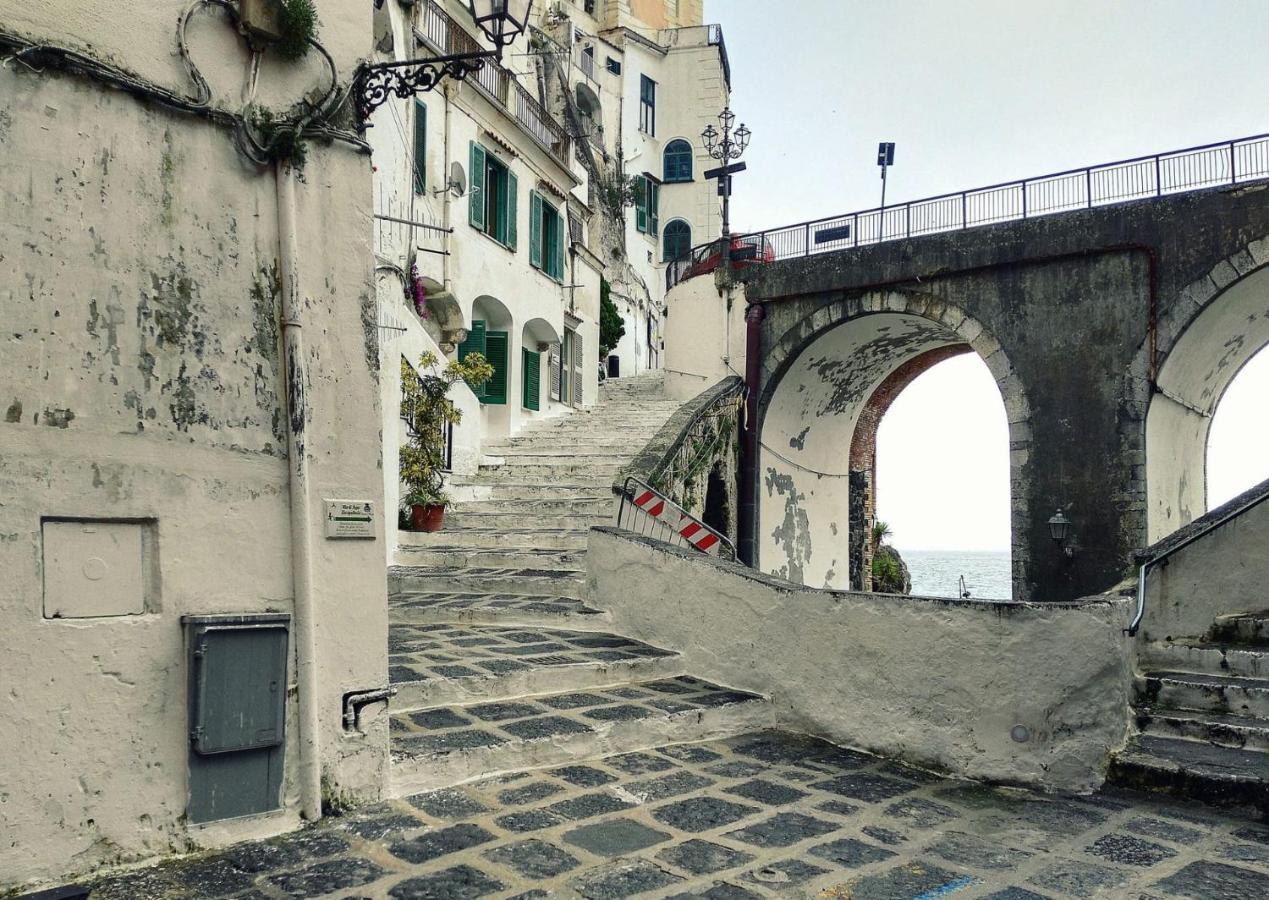 Appartamento Lo scorcio del Borgo Atrani Esterno foto